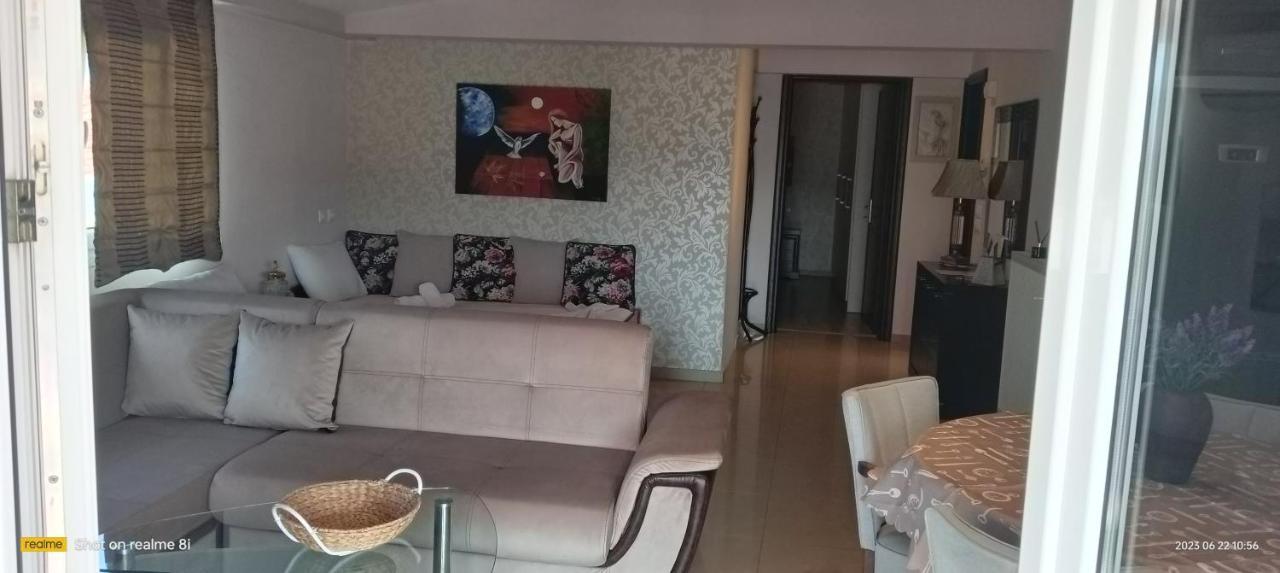 Revi'S Apartments Neos Marmaras Eksteriør bilde