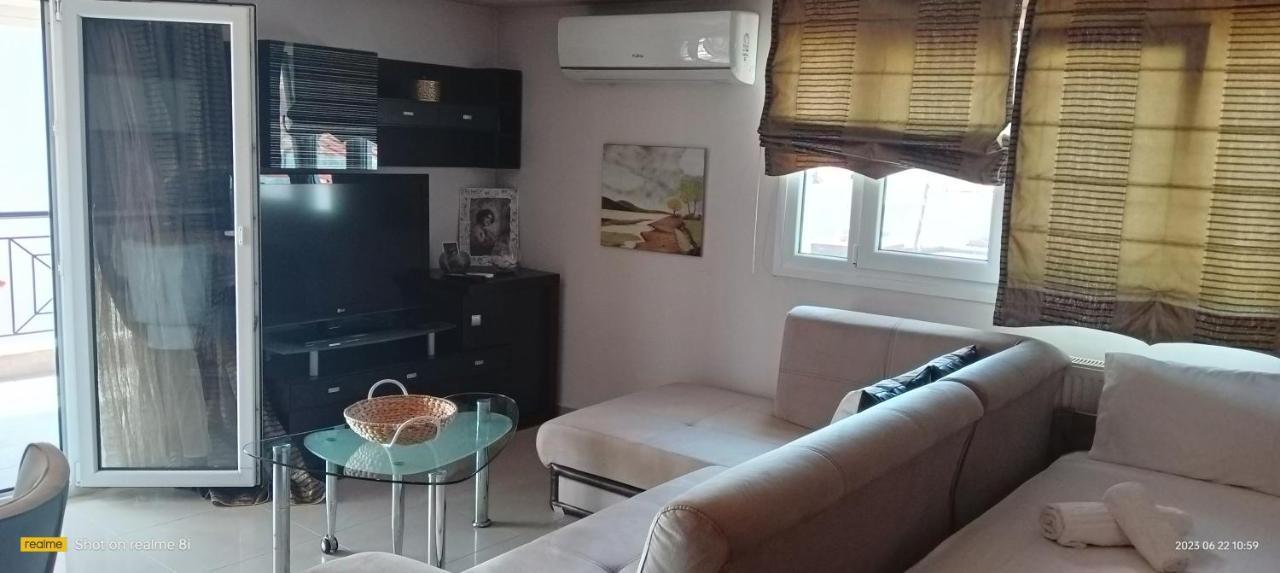 Revi'S Apartments Neos Marmaras Eksteriør bilde